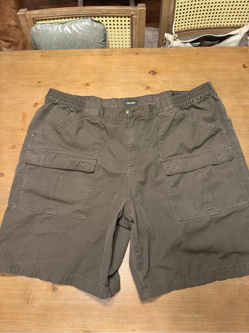 Cabela's Men's Brown Cargo Shorts with Elastic Waist